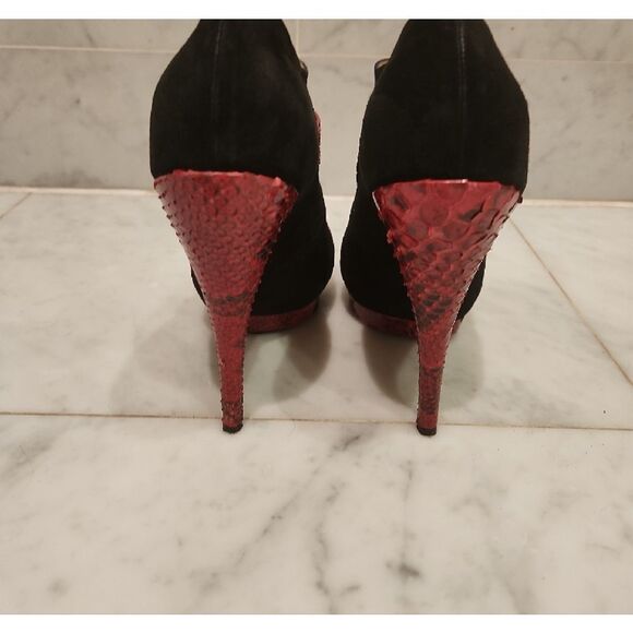 MassimoChic Black Sued and Red Snake Skin Heels Size 8 - Picture 4 of 7
